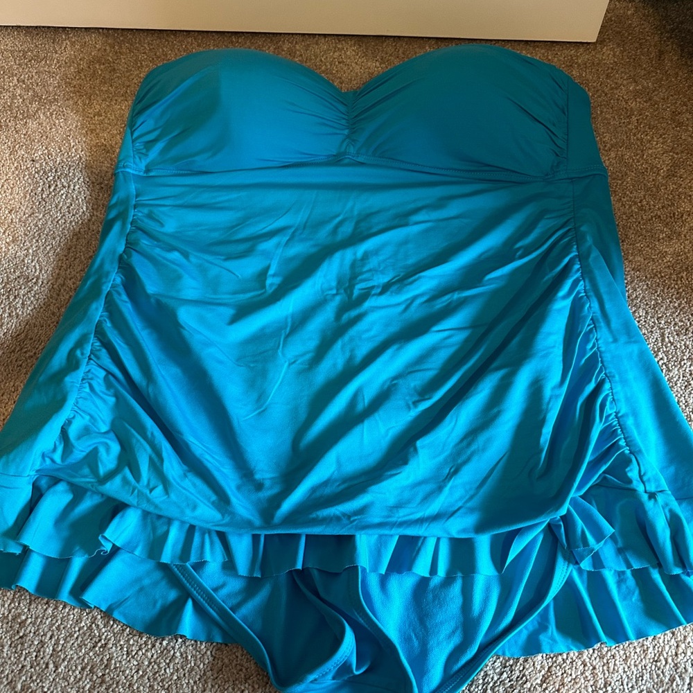 Apt 9 2X One Piece Blue Swimsuit With Ruffle Skirt